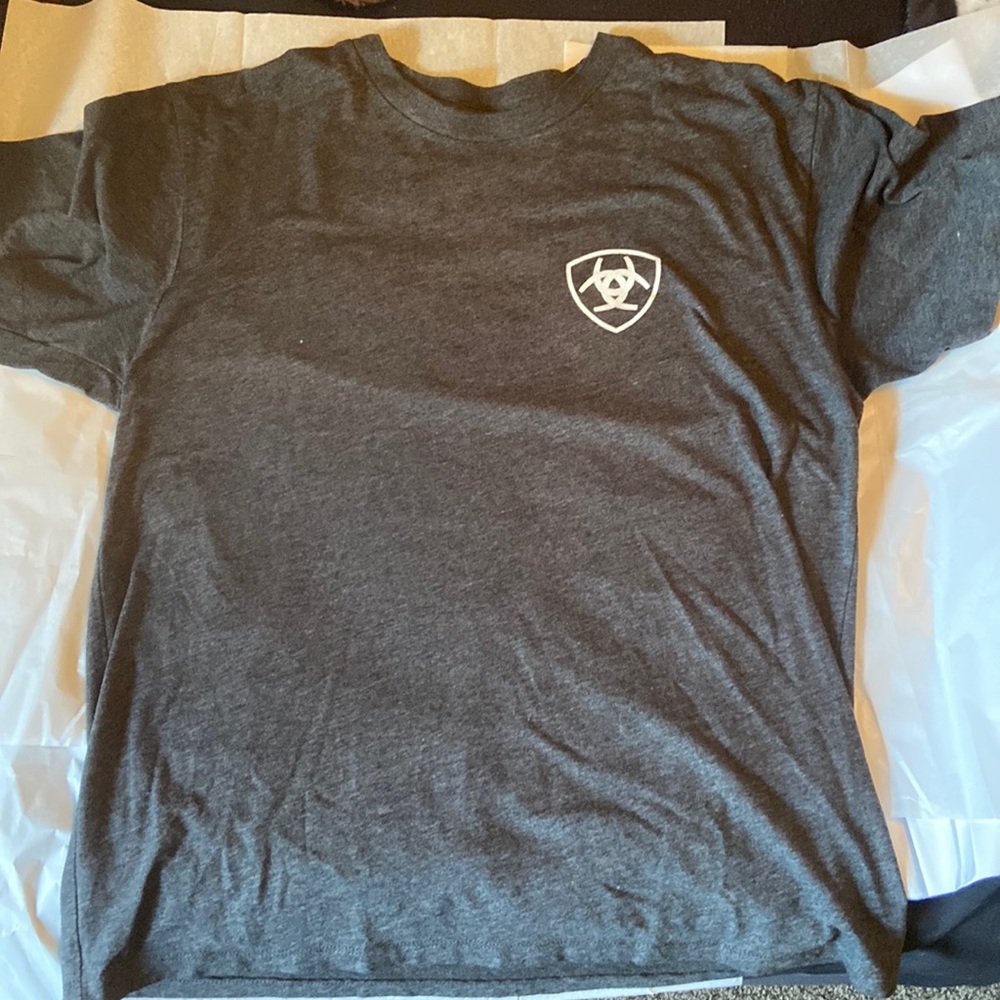 Ariat T-shirt